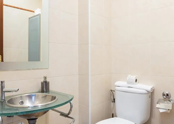 Eden Malvasia Hideaway 펜션 엘메다노